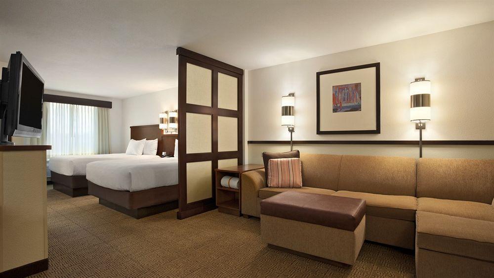 Hyatt Place Airport/cascade Station Hotel